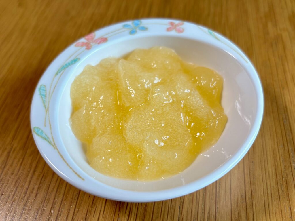 一日冷蔵庫で保存したムース食の画像。離水は見られない。